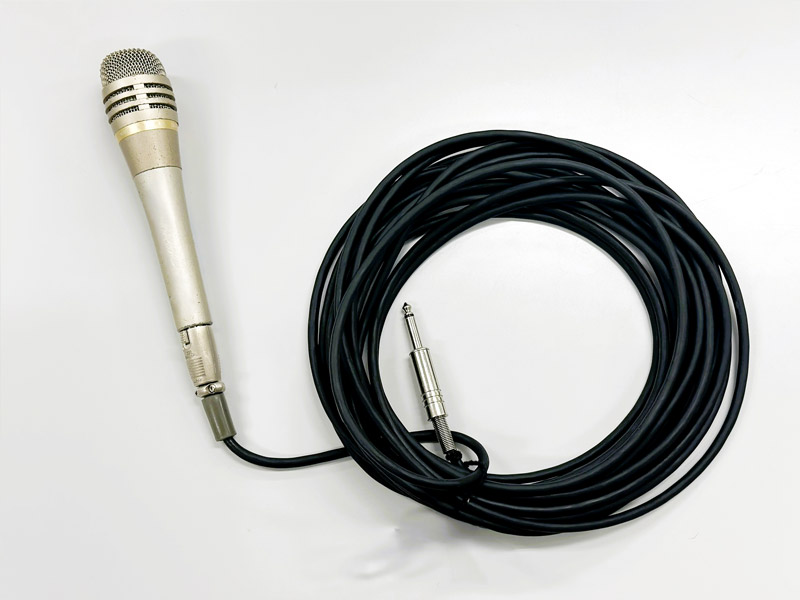 有線マイク